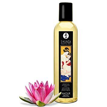 Массажное масло Shunga Erotic Massage Oil с ароматом сладкого лотоса 250 мл