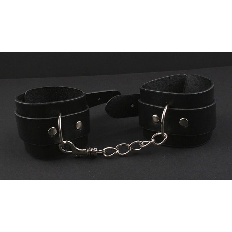 Набор MAI BDSM STARTER KIT N&ordm; 75 Black: плеть, кляп, наручники, маска, ошейник , веревка, зажимы
